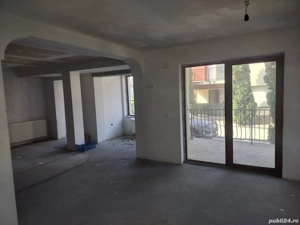 Casă P + E Goranu  - imagine 8