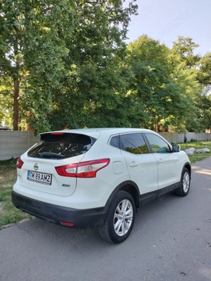 Vând Nissan Qashqai 1.6 dci  - imagine 7
