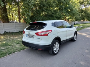 Vând Nissan Qashqai 1.6 dci  - imagine 5