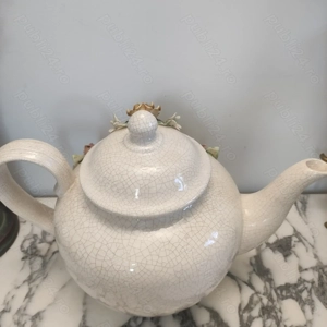 Ibric din porțelan clasic 