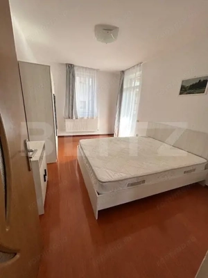 Apartament cu 2 camere, 73 mp + 11 mp balcon, zona Europa  - imagine 4