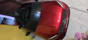 Mașină electrica 4 4