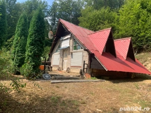 Vind casa de vacanta cu trei casute si pescarie - imagine 3