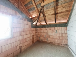 Vanzare vila clasica in Sat Costi, sup 210 mp, P+M, la gri, teren 500 mp - imagine 13