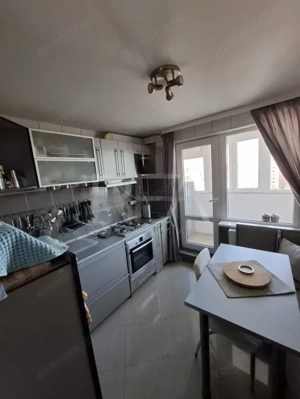 2 camere,  et 9/11, anvelopat-Bd Iuliu Maniu