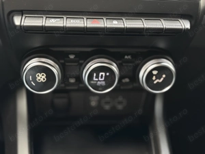 Renault arkana Benzina 1.33 TCe - imagine 11