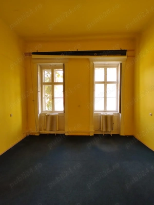 Palat integral , singur în curte, 2883 MP teren, Ultracentral, Oradea. - imagine 9