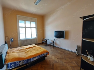 Palat integral , singur în curte, 2883 MP teren, Ultracentral, Oradea. - imagine 14