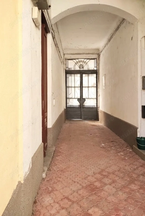 Palat integral , singur în curte, 2883 MP teren, Ultracentral, Oradea. - imagine 18