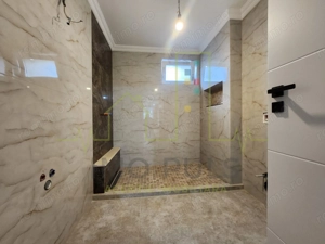 Casa individuala. 660 Teren. Ghiroda. Carport. Pompe de caldura - imagine 7