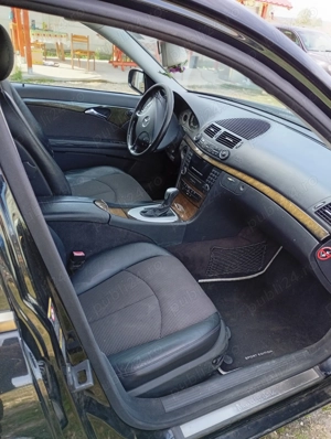 Mercedes E220 Avangard - imagine 6