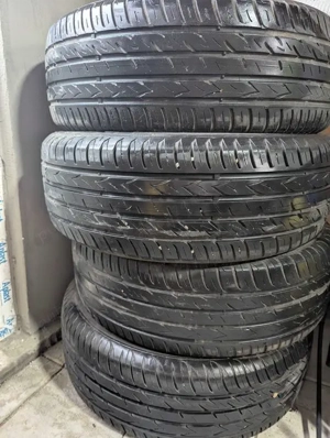 De vanzare 4 anvelope de vara 215/65 R 16