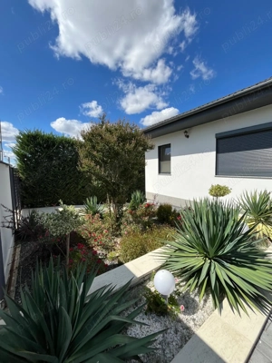 Vilă cu 7 camere, P+E, Piscină, 1102mp teren, Dealuri, Oradea. - imagine 6