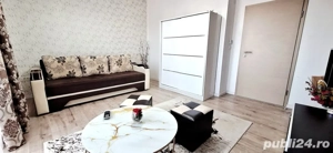 Închiriez apartament în GIROC cu 2 Camere , bucătărie ,bai