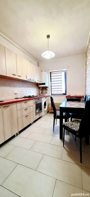 Închiriez apartament în GIROC cu 2 Camere , bucătărie ,bai - imagine 9
