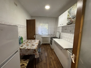 Inchiriez apart.2 cam,in Micalaca,str.Mioritei et.2  din 4. - imagine 5 Inchiriez apart.2 cam,in Micalaca,str.Mioritei et.2  din 4. - imagine 5