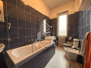 Apartament 3 camere spatios, in zona Ultracentrala cu garaj - imagine 7