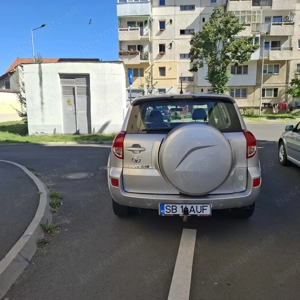 Toyota Rav 4 2009 2.2 177cp euro4 4x4 - imagine 8 Toyota Rav 4 2009 2.2 177cp euro4 4x4 - imagine 8