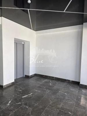 Apartament modern cu balcon generos și acces la piscină - imagine 13