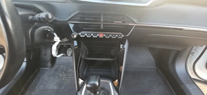 Vând Peugeot 2008, an fabricație 2020, motor 1.5 BlueHDi, 75 CP, Euro 6, culoare alb - imagine 9
