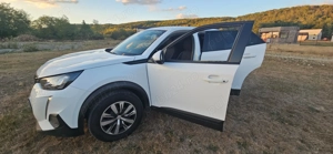 Vând Peugeot 2008, an fabricație 2020, motor 1.5 BlueHDi, 75 CP, Euro 6, culoare alb - imagine 6