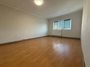 Apartament spatios cu 2 camere, decomandat, 60 mp utili - Soarelui