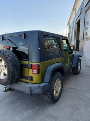 Vând Jeep Wrangler Rubicon fab 2008 cumpărat de nou din America  - imagine 2 Vând Jeep Wrangler Rubicon fab 2008 cumpărat de nou din America  - imagine 2