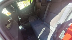 Mazda 3, Skyactiv G122, 2019 - imagine 5 Mazda 3, Skyactiv G122, 2019 - imagine 5