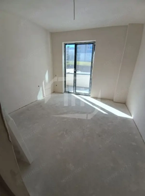 Apartament 3 camere, intermediar, parcare, Andrei Muresanu - imagine 4