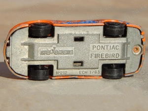 Macheta Pontiac Firebird IV 1993 Majorette 2002 scara 1:63 uzat - imagine 4