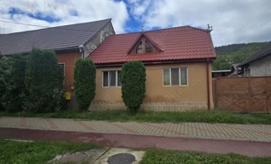 De vanzare casa in Viisoara, stradal – teren generos 1265 mp