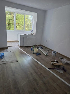 Apartemt 3 camere, zona Vlahuta - imagine 9