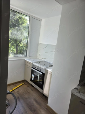 Apartemt 3 camere, zona Vlahuta - imagine 2