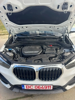 BMW X1 SDrive18d, an 2022, 150 CP, cutie automată, 90.000 km - imagine 10