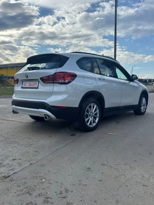 BMW X1 SDrive18d, an 2022, 150 CP, cutie automată, 90.000 km - imagine 5