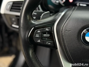 BMW Seria 5 G30 - 2.0d   xDrive   Luxury   Bord digital   Trapa   Distronic - imagine 8