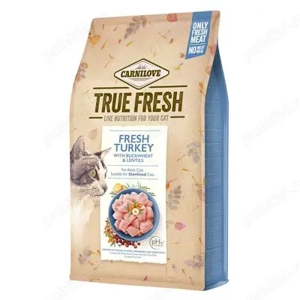 Vând hrană pentru pisici Carnilove True Fresh Cat Curcan, 4 saci noi, 4.8 kg fiecare