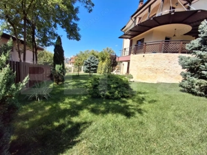 Vila zona Plopii fara Sot, garaj crama finisaje si utilare de top