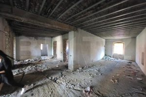 Exclusivitate pe piață - Clădire istorică în centrul orașului - imagine 11