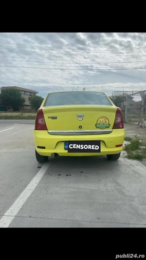 Vand logan 2011. detali la telefon