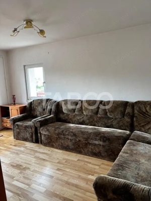 Apartament 4 camere decomandate si 3 balcoane de vanzare in Manastur