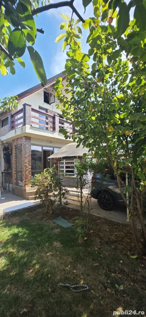 Vând casă 160 mp  Agigea  5 dormitoare  2 băi   living - imagine 10