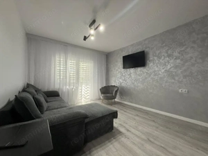 Apartament spatios, 1 camera + balcon, 32 mp utili, etaj 2 - Sagului