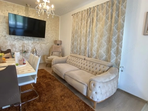 Direct Proprietar: Duplex elegant P+E 4 camere, 3 bai, la strada asfaltata - imagine 2