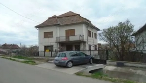 Cota de 3/8 din casa si teren, Loc Unirea, Jud Alba