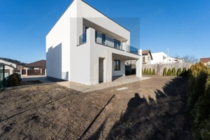 Case moderne cu etaj – Sânpetru, Brașov - imagine 9