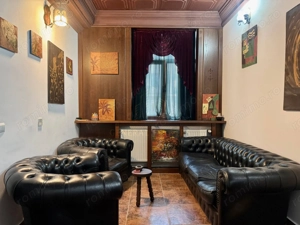 Spre Vânzare Proprietate remarcabilă cu 6 camere în inima Iașului !