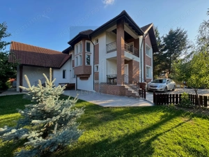 Vânzare Casă  D+P+E - 230 m.p. - Bucium