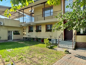 Vânzare Afacere Activa - Hotel - 4 Nivele 750 mp - imagine 2