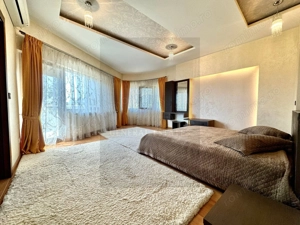 Vînzare Casă în 3 Nivele -Hlincea - 343 m.p. - imagine 15